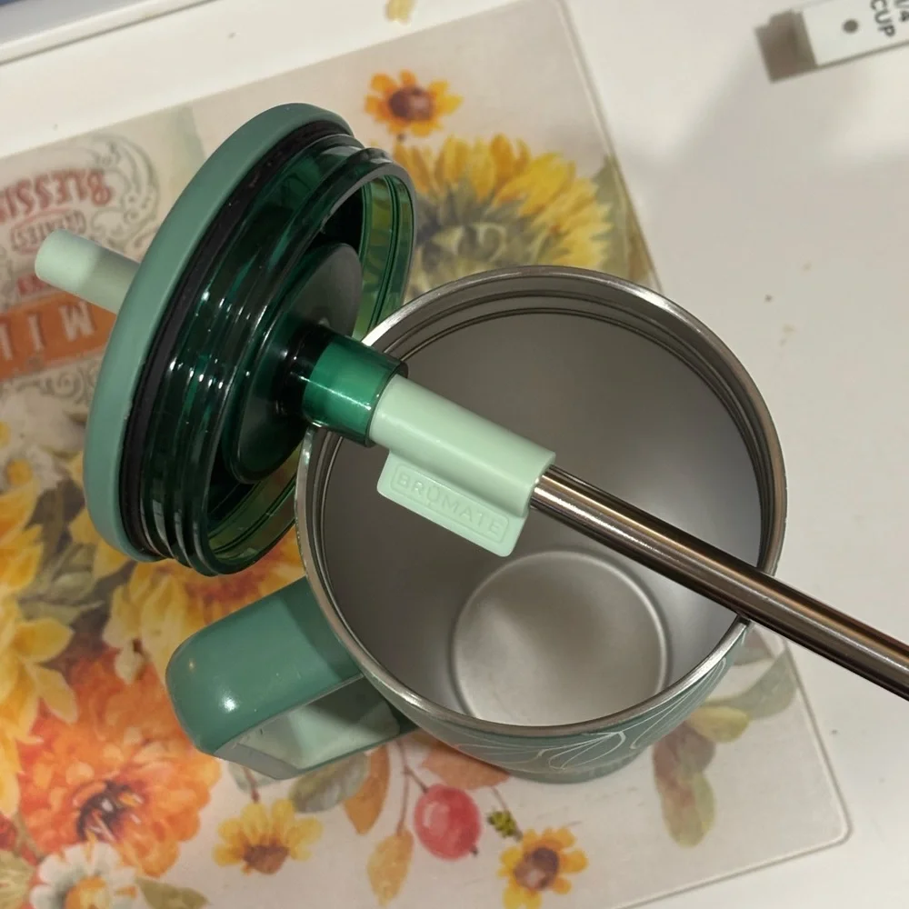 BrüMate Grow with the Flow 30oz Era - Picture 5 of 6